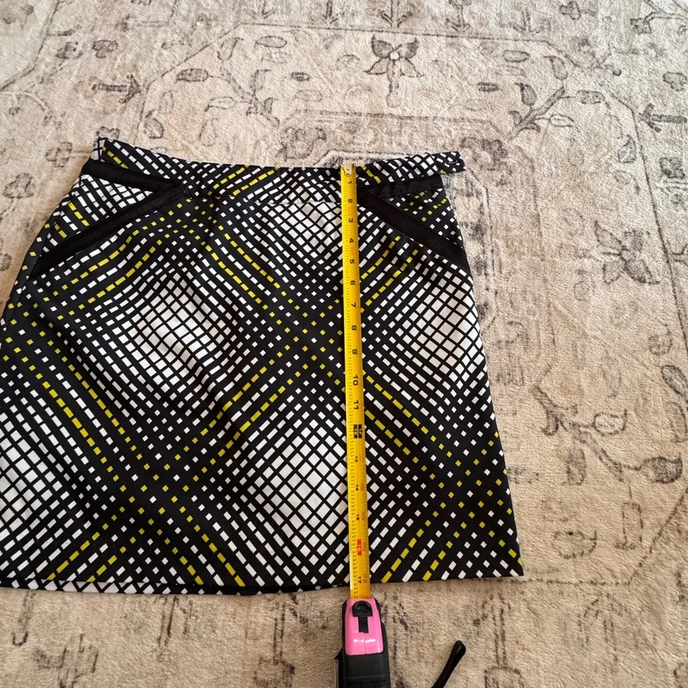EP Pro Golf Skort Size 6 Black White Geometric Lime Green Athletic Skirt - Picture 10 of 10